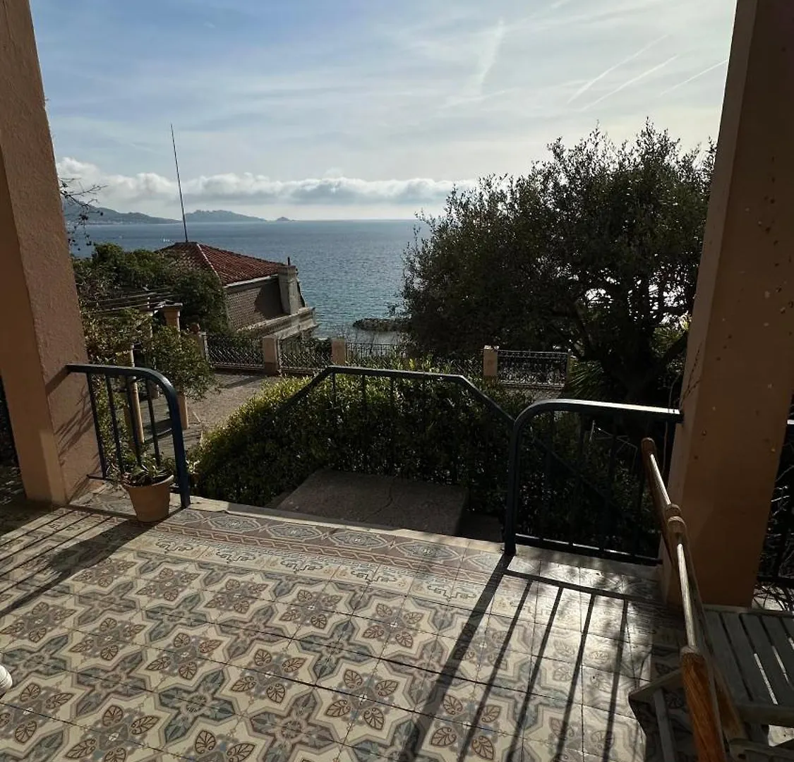Villa Valentine, Vue Panoramique Sur La Mer Et Les Iles, Corniche Kennedy, Marseille
